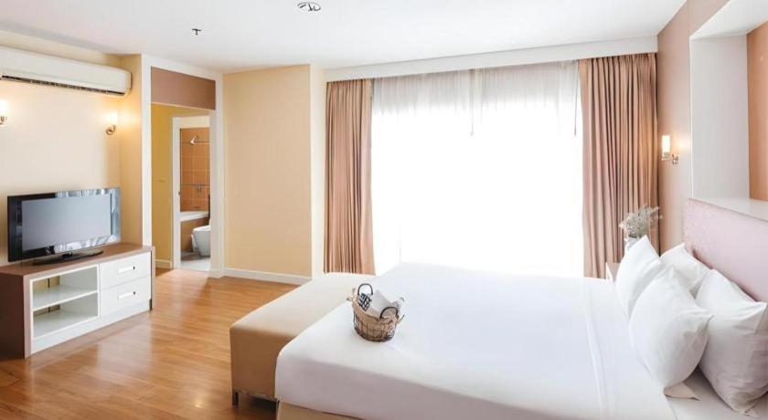 Clef Hotel